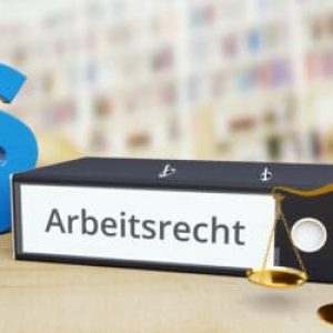 AdobeStock_256501942_Arbeitsrecht-400x250